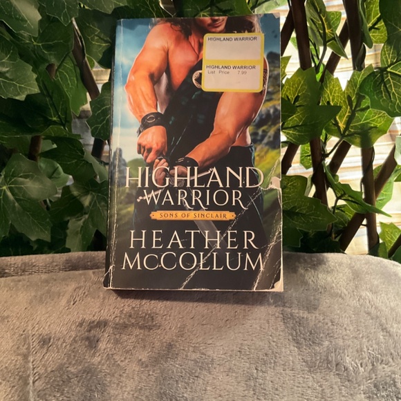 AUTOGRAPHED copy of If He’s Tempted by Hannah Howell & Highland Thirst - Picture 12 of 16